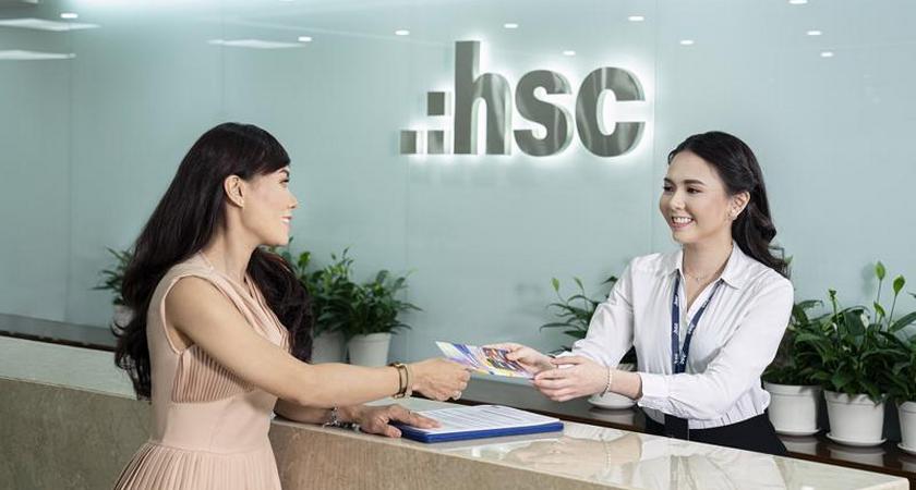 HSC được xem là đối thủ mạnh nhất của SSI trên thị trường chứng khoán Việt Nam.